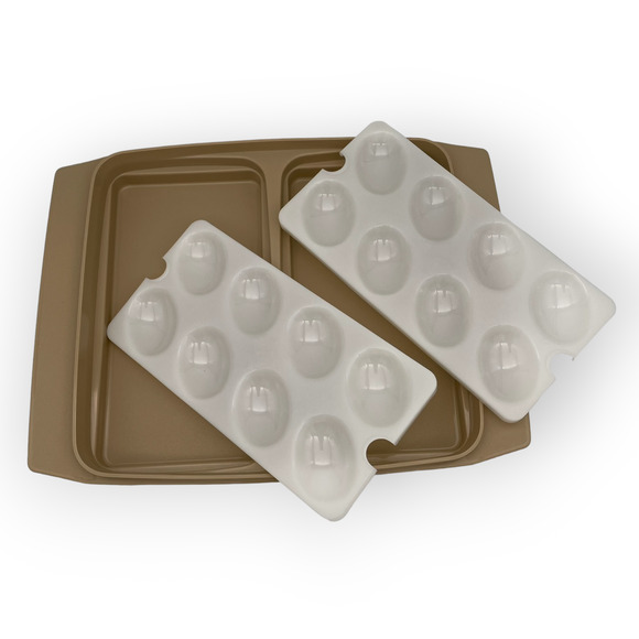 Vintage Tupperware 4-Piece 16 Egg Tray - Picture 2 of 5